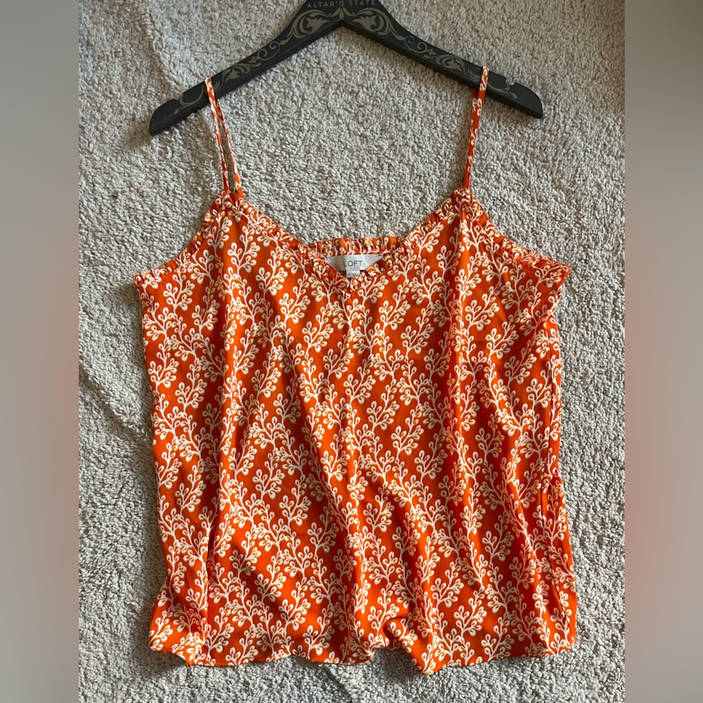 NWT Ann Taylor LOFT Orange Floral Spaghetti Strap Cami Ruffle Trim Top M